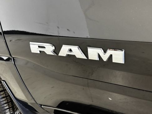 Used 2022 RAM 1500 Big Horn AWD/4WD image 31
