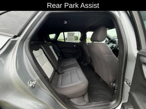 Used 2024 Chevrolet Trax RS w/ Driver Confidence Package FWD image 10