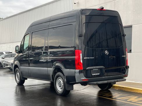 Used 2020 Mercedes-Benz Sprinter 2500 image 6
