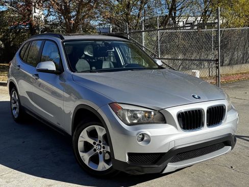 Used 2014 BMW X1 sDrive28i image 3