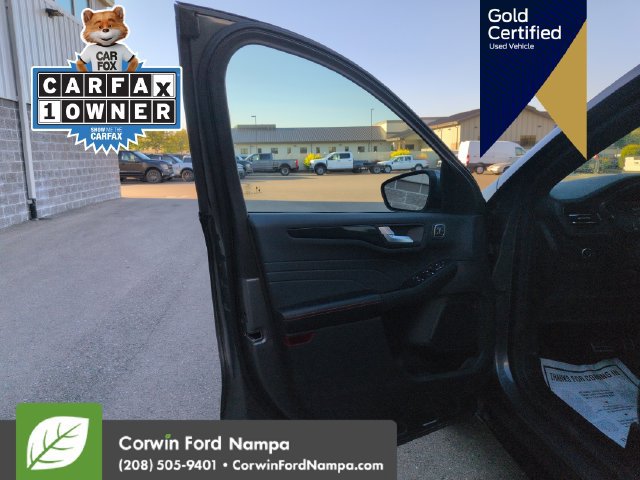 Used 2023 Ford Escape ST-Line Select w/ Tech Pack #2 AWD/4WD image 12