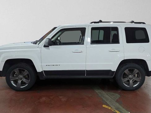 Used 2015 Jeep Patriot High Altitude AWD/4WD image 7