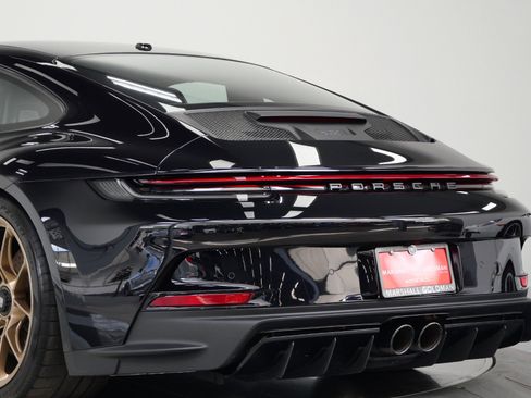 Used 2022 Porsche 911 GT3 RWD image 44
