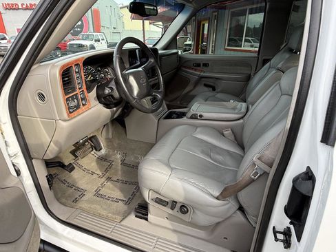 Used 2000 Chevrolet Silverado 2500 LT w/ Firm Ride Suspension Pkg image 13