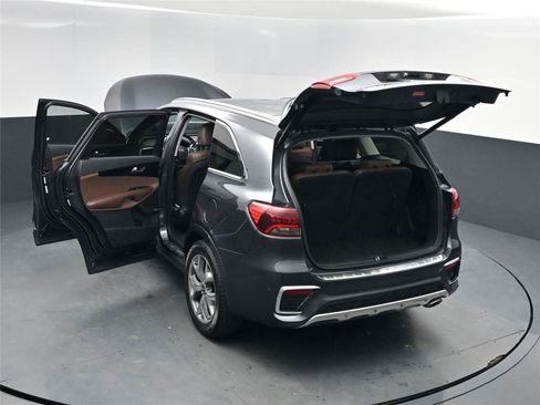 Used 2020 Kia Sorento SX image 17