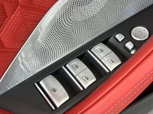 Used 2025 BMW M8 Competition AWD/4WD image 14