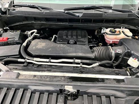 Used 2023 Chevrolet Silverado 1500 LT RWD image 11