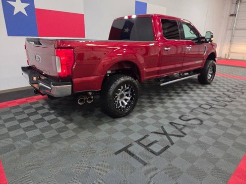 Used 2019 Ford F250 XLT w/ XLT Premium Package image 25