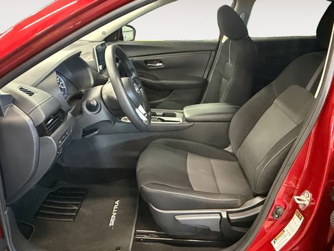 Used 2025 Nissan Sentra SV FWD image 22