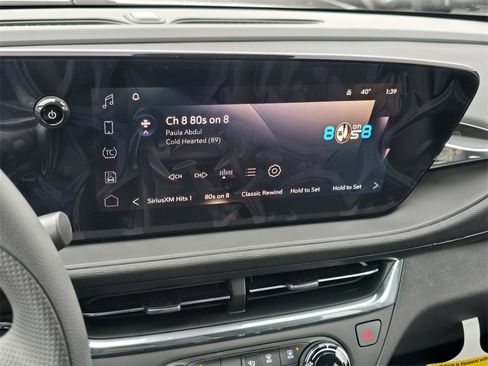 New 2026 Buick Envista Preferred image 18