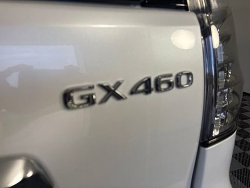 Used 2023 Lexus GX 460 Premium AWD/4WD image 46