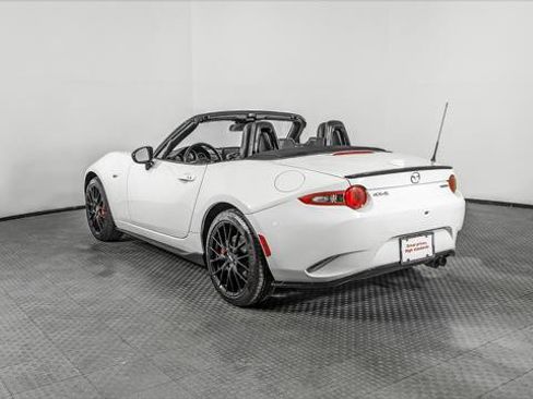Used 2020 MAZDA MX-5 Miata Club w/ Brembo/BBS Recaro Package RWD image 3