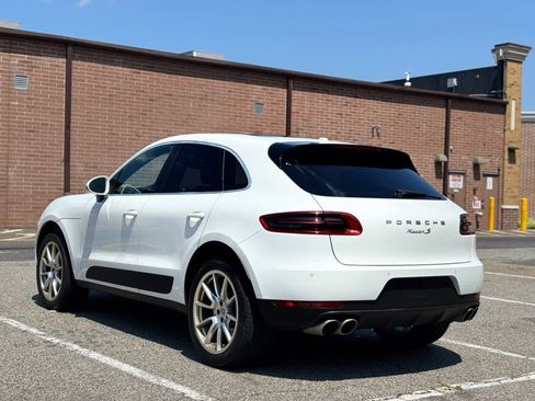 Used 2015 Porsche Macan S AWD/4WD image 4