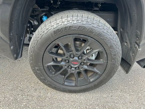 Used 2024 Toyota Tundra Platinum w/ TRD Off-Road Package image 9