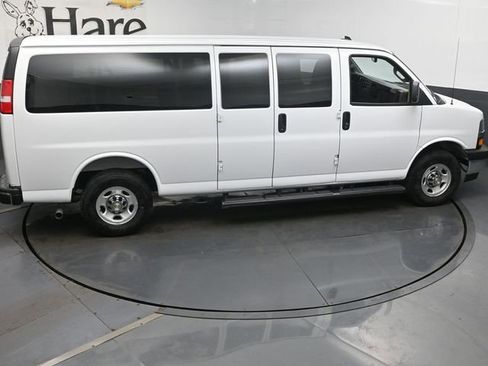New 2025 Chevrolet Express 3500 LT w/ LT Preferred Equipment Group RWD image 19