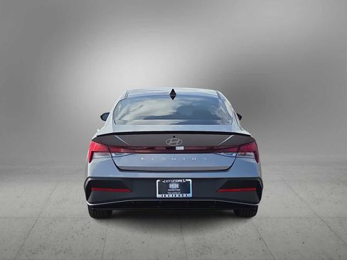 New 2025 Hyundai Elantra Sport image 7