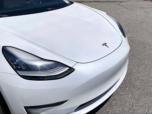 Used 2020 Tesla Model 3 Standard Range Plus RWD image 33