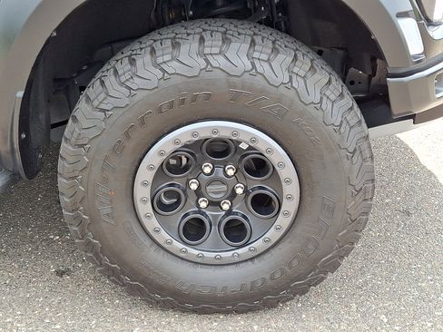 Certified 2025 Ford F150 Raptor AWD/4WD image 8