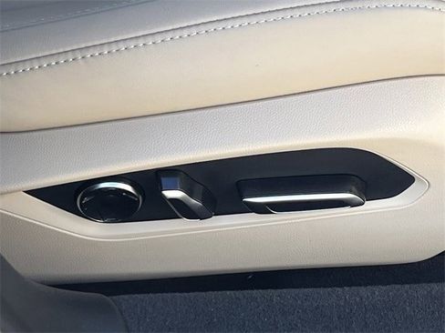 Used 2024 Acura TLX w/ Technology Package image 29