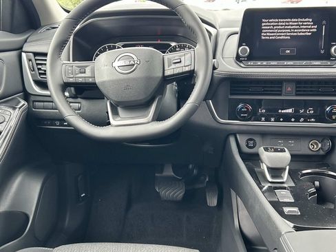 New 2026 Nissan Rogue SV FWD image 23
