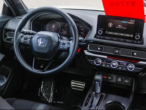 Used 2024 Honda Civic Sport image 12