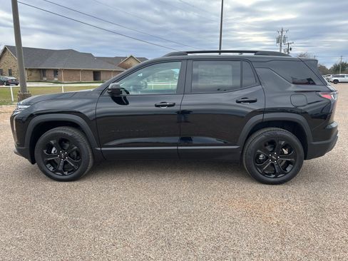 New 2026 Chevrolet Equinox LT w/ Convenience Package II image 2