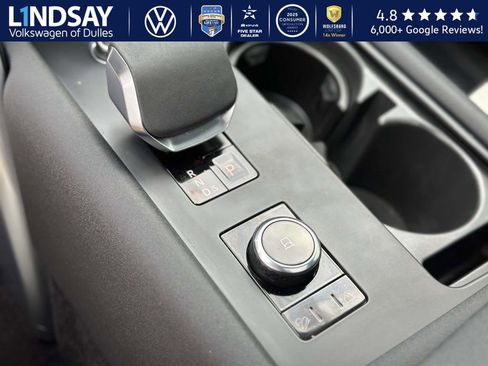 Used 2023 Land Rover Discovery S R-Dynamic image 20