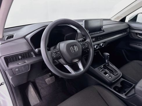 Certified 2024 Honda CR-V EX image 9