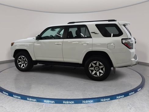 Certified 2023 Toyota 4Runner TRD Off-Road Premium w/ Moonroof Package AWD/4WD image 7