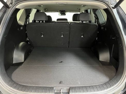 Used 2023 Hyundai Santa Fe SEL FWD image 14