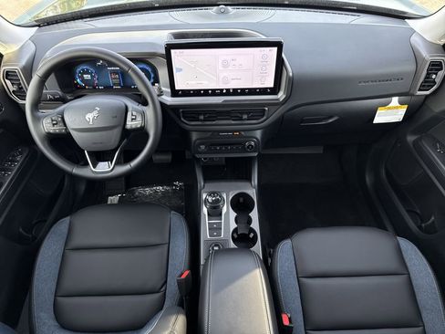 New 2025 Ford Bronco Sport Outer Banks w/ Outer Banks Tech Package+ AWD/4WD image 14