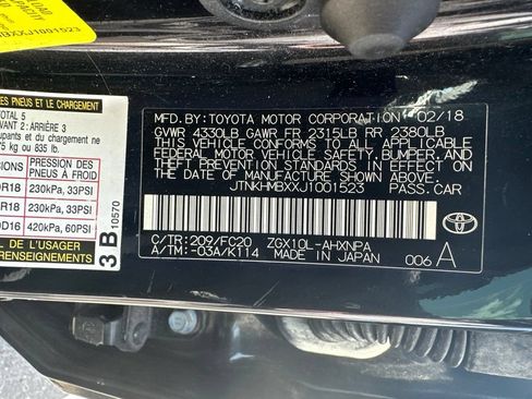 Used 2018 Toyota C-HR XLE FWD image 16