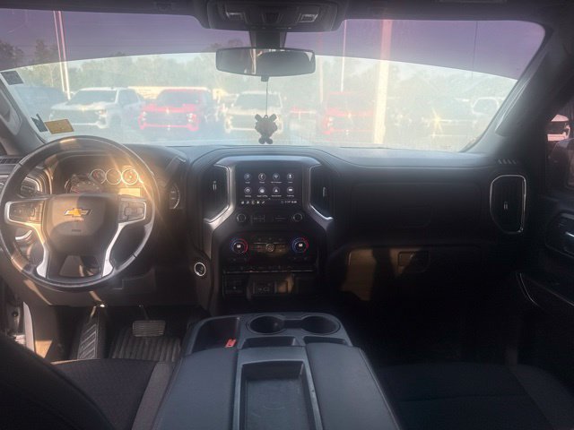 Used 2020 Chevrolet Silverado 1500 LT w/ Texas Edition AWD/4WD image 5