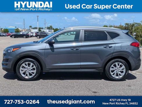 Used 2021 Hyundai Tucson Value w/ Cargo Package FWD image 2