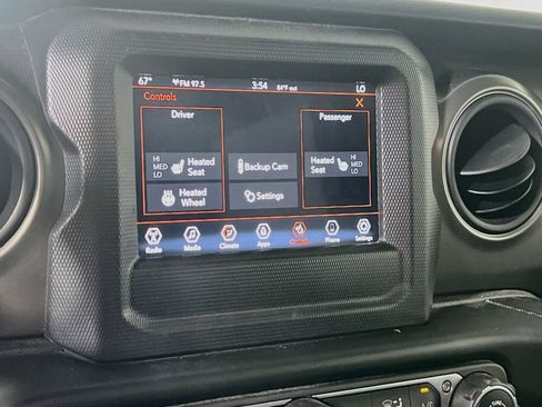 Used 2023 Jeep Wrangler Sport AWD/4WD image 19