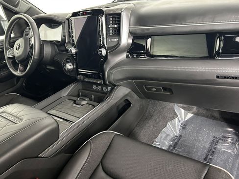 Used 2026 RAM 1500 Limited AWD/4WD image 11