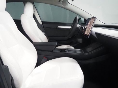 Used 2022 Tesla Model 3 Long Range AWD/4WD image 15