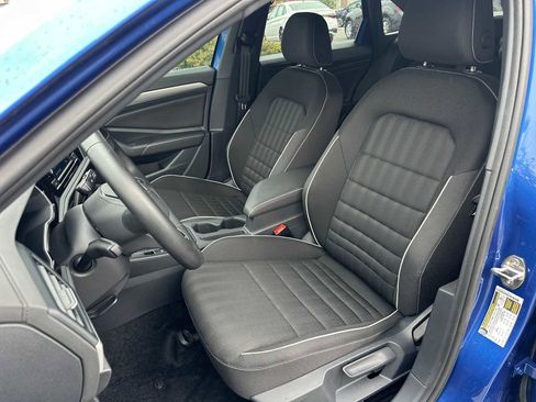Used 2024 Volkswagen Jetta Sport image 21
