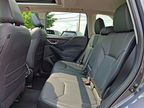 Used 2023 Subaru Forester Touring w/ Popular Package #2 AWD/4WD image 10