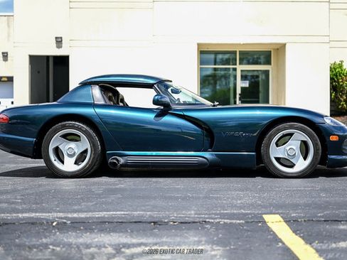 Used 1995 Dodge Viper RT/10 RWD image 15