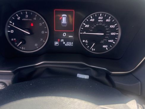 Used 2025 Subaru Outback Onyx Edition XT AWD/4WD image 7