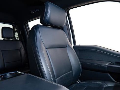 Used 2025 Ford F150 Lariat AWD/4WD image 36