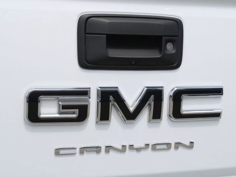 Used 2022 GMC Canyon Elevation w/ Trailering Package RWD image 6
