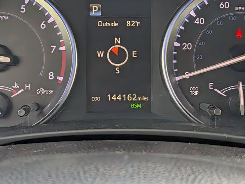 Used 2017 Toyota Highlander XLE AWD/4WD image 22