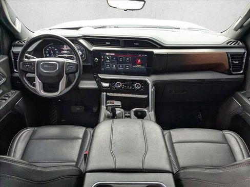 Used 2023 GMC Sierra 1500 Denali w/ Denali Reserve Package image 15