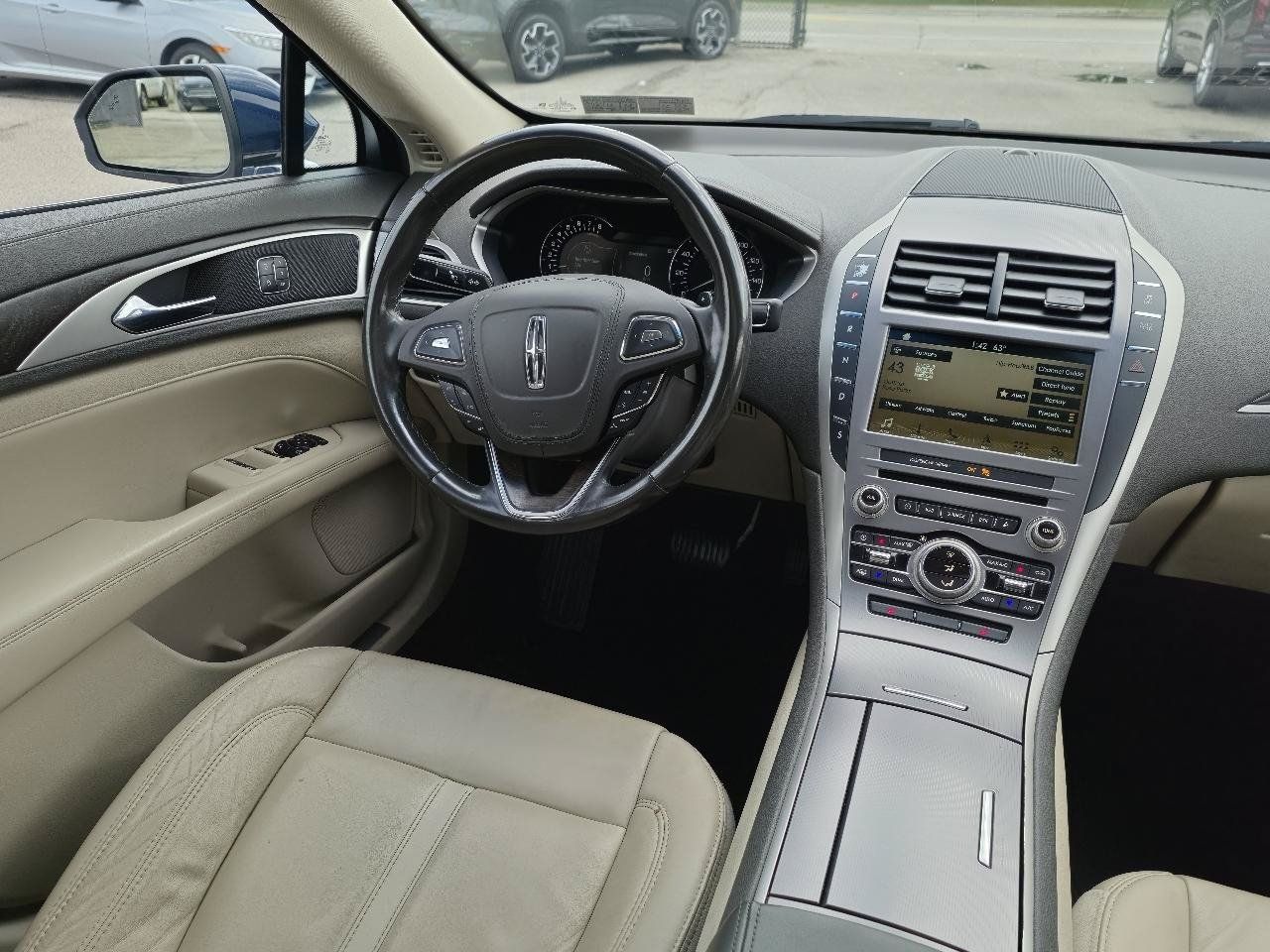 Used 2017 Lincoln MKZ Select w/ Select Plus Package AWD/4WD image 21