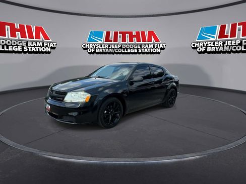 Used 2013 Dodge Avenger SE FWD image 4