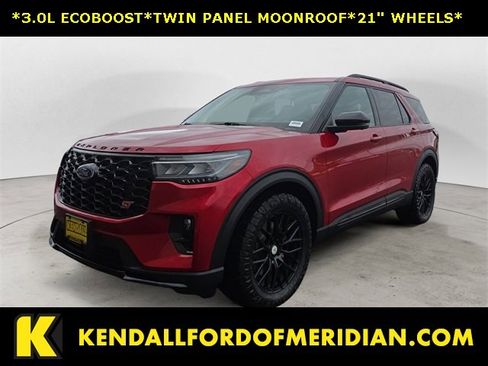 Used 2025 Ford Explorer ST image 1