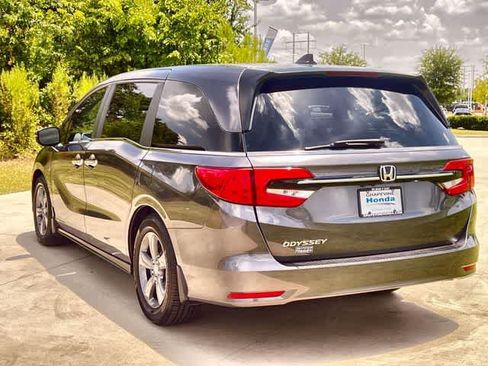 Used 2024 Honda Odyssey EX image 5