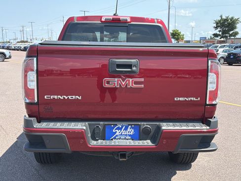 Used 2019 GMC Canyon Denali AWD/4WD image 12